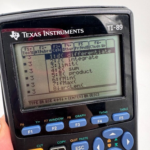 Texas Instruments TI-89 Graphing Calculator working condition - Picture 3 of 11